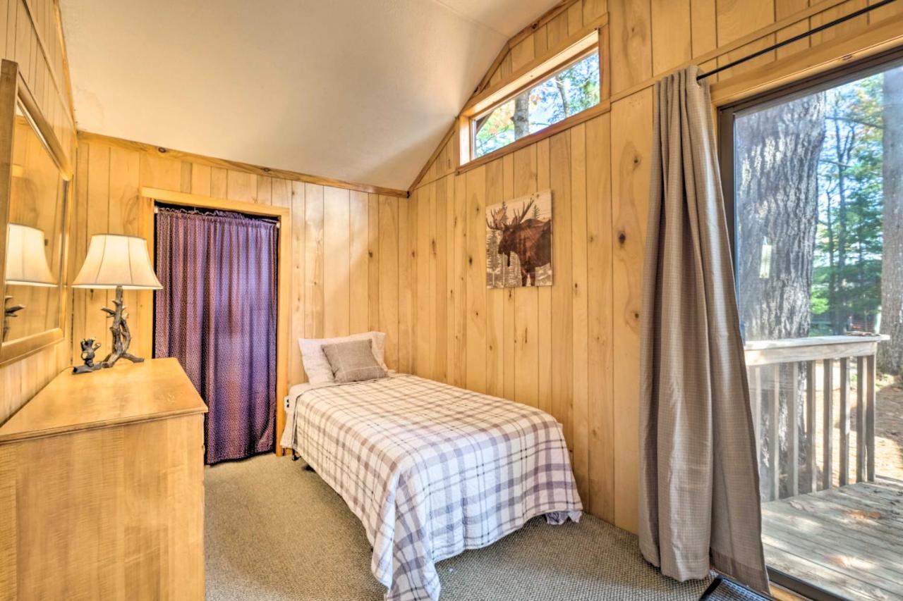 Lake Pleasant Cabin On 3 Acres With Kayaks And Beach! 外观 照片
